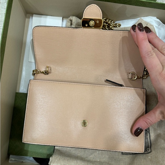 💯Authentic Gucci mini bag with chain! MINT Condition 💚 - Picture 8 of 16